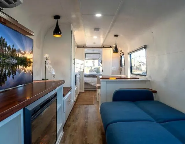 Holiday home Cozy Airstream Getaway In Downtown Az Near Whiskey Row Prescott