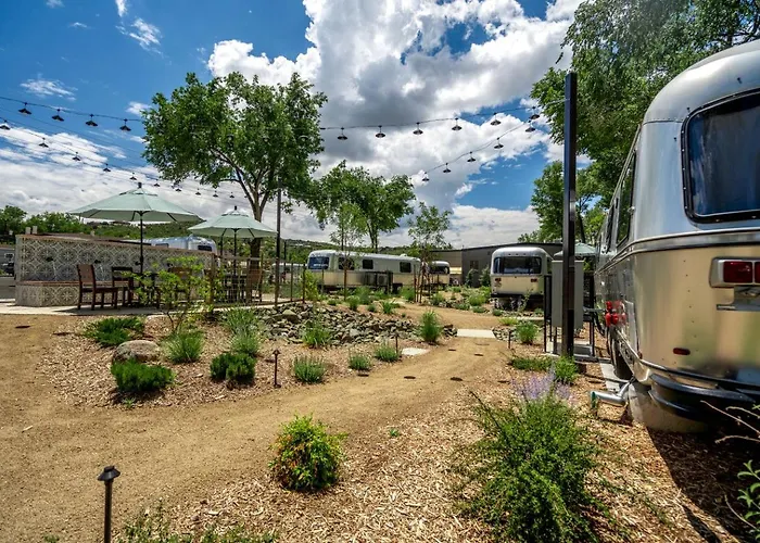 Holiday home Cozy Airstream Getaway In Downtown Az Near Whiskey Row